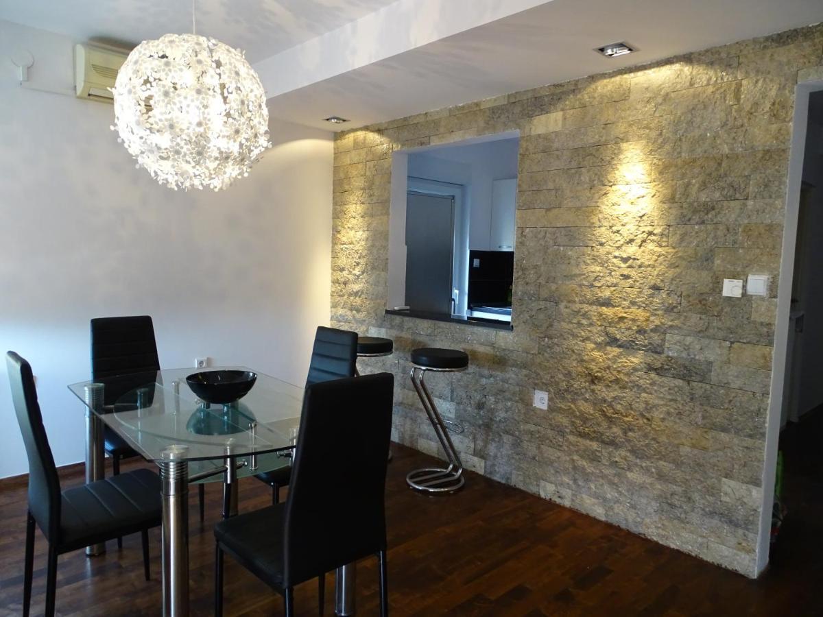Forest Hill Apartment ซาเกร็บ ภายนอก รูปภาพ
